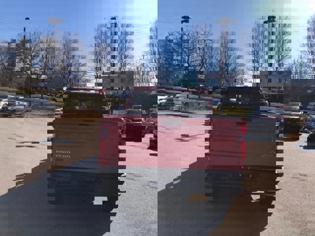 Used 2025 Chevrolet Silverado 1500 ZR2 w/ Technology Package image 3