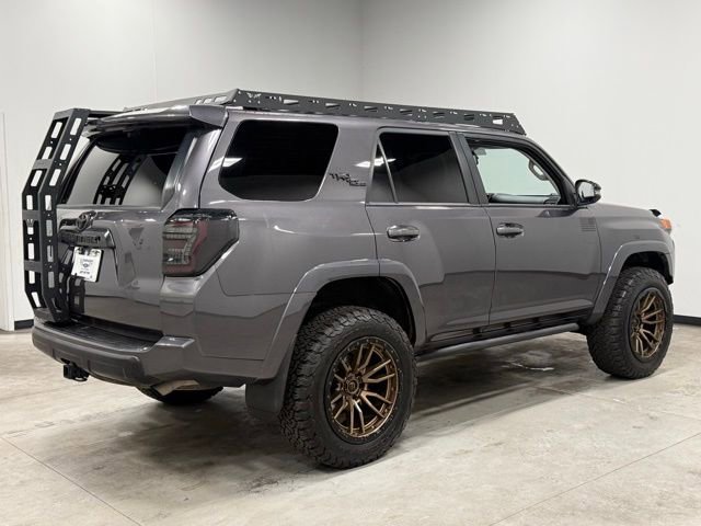 Used 2018 Toyota 4Runner TRD Off-Road Premium AWD/4WD image 12