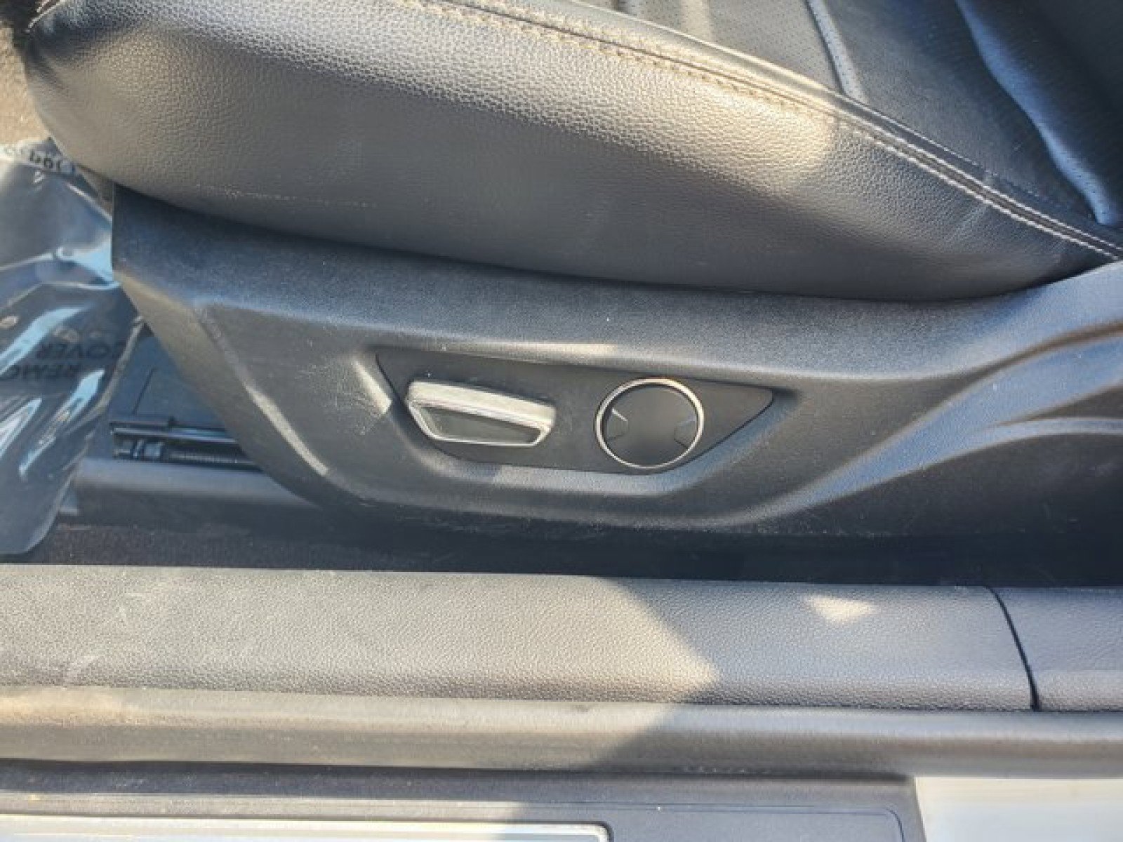 Certified 2019 Ford Mustang Premium image 11