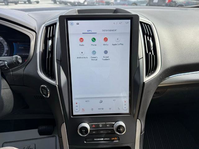 Certified 2022 Ford Edge SEL w/ Convenience Package image 3