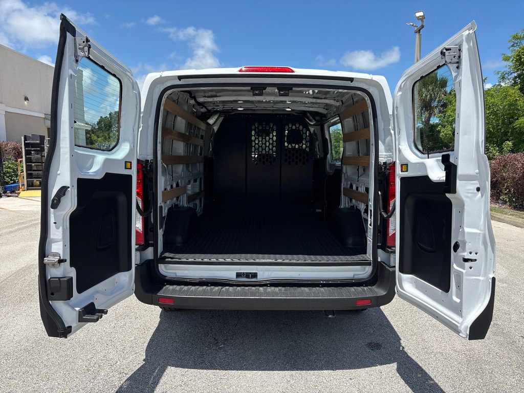 Certified 2025 Ford Transit 250 Low Roof w/ Exterior Upgrade Package RWD image 10