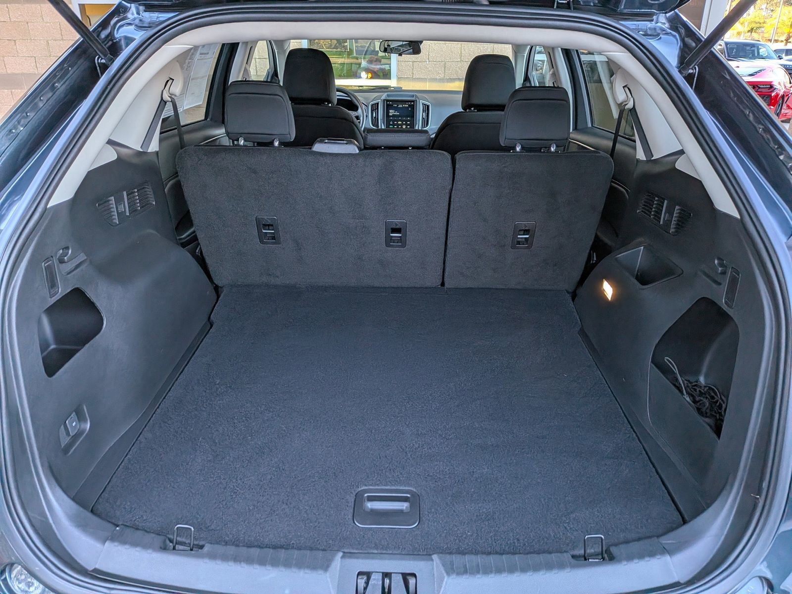 Certified 2024 Ford Edge SE w/ Black Appearance Package image 15