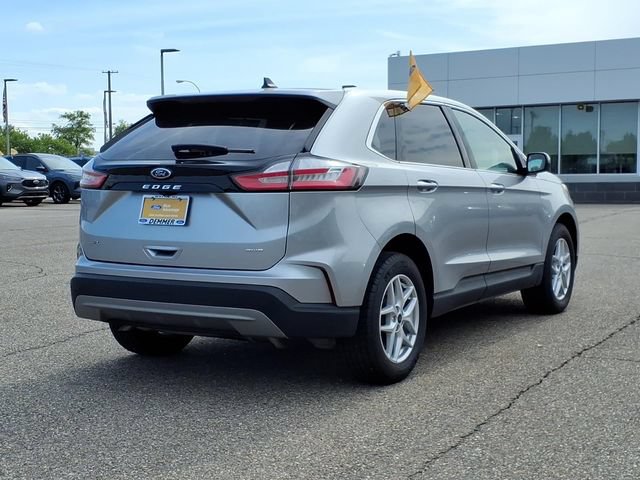 Certified 2023 Ford Edge SEL w/ Convenience Package AWD/4WD image 6