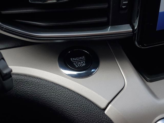 Certified 2023 Ford Explorer XLT w/ Equipment Group 202A image 32