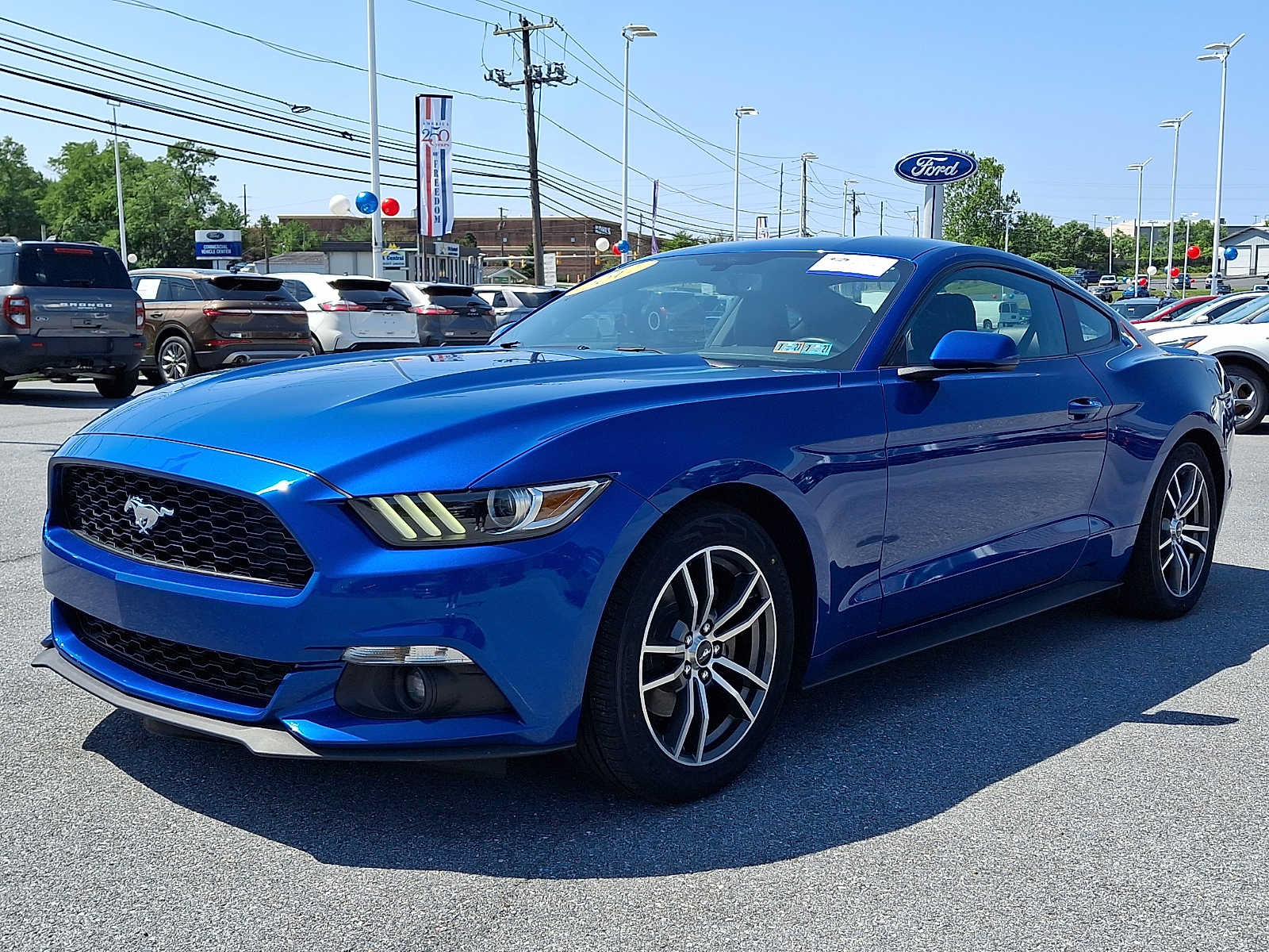 Certified 2017 Ford Mustang Coupe RWD image 3