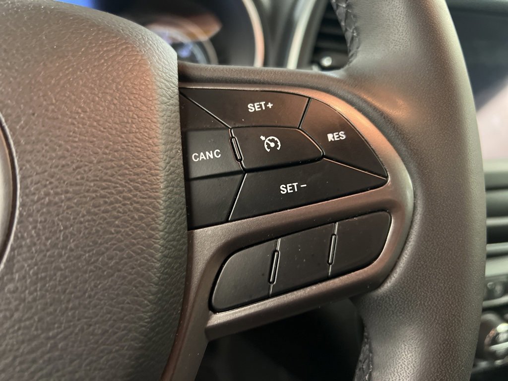 Used 2022 Jeep Cherokee Latitude Lux image 19