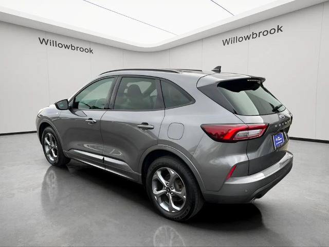 Certified 2023 Ford Escape ST-Line w/ Tech Pack #1 AWD/4WD image 3