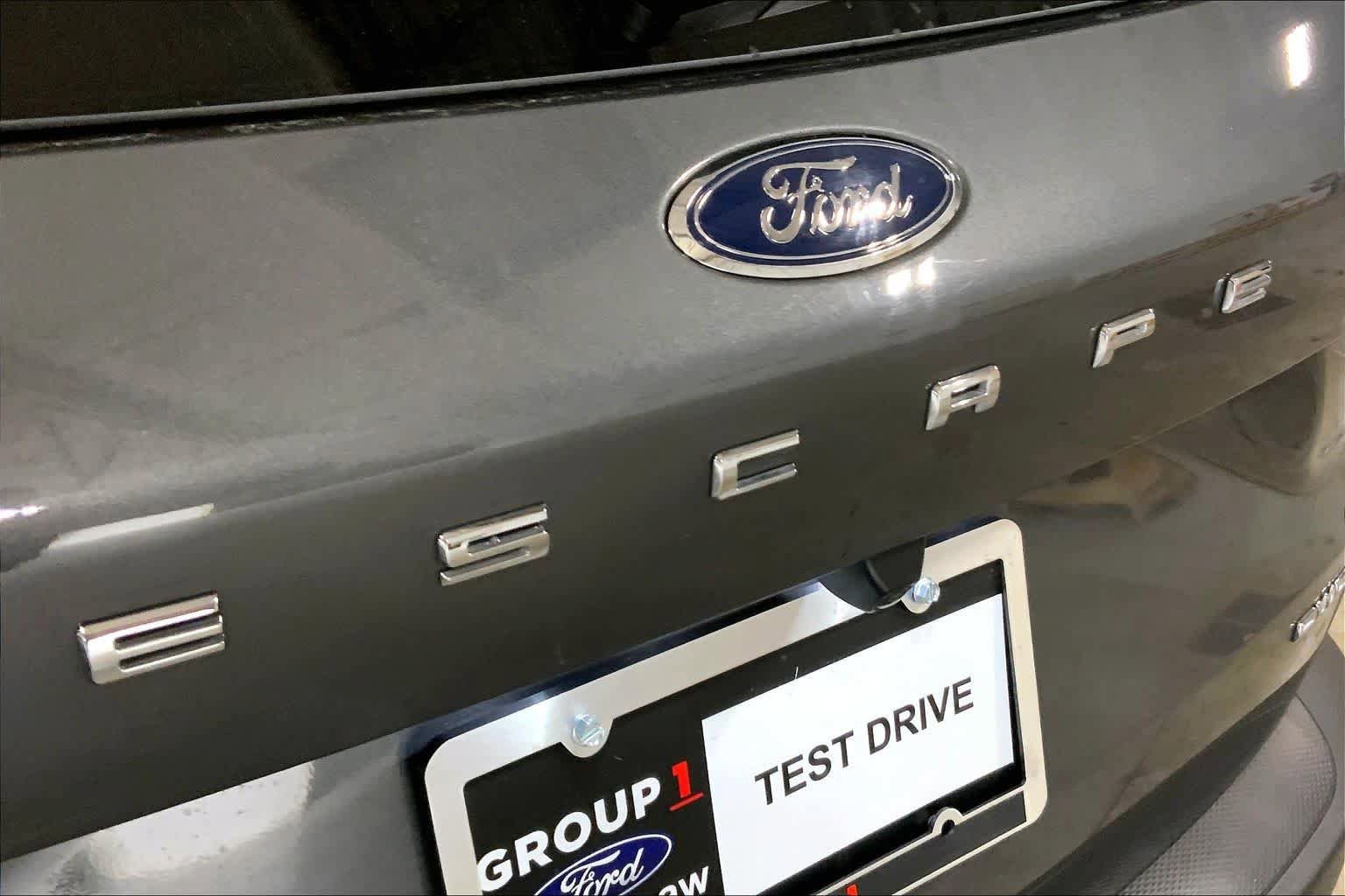 Certified 2025 Ford Escape ST-Line AWD/4WD image 30
