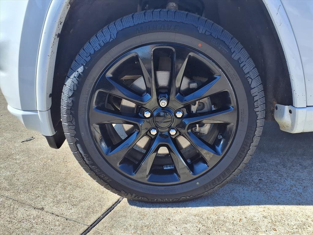 Used 2021 Jeep Grand Cherokee Laredo X image 25