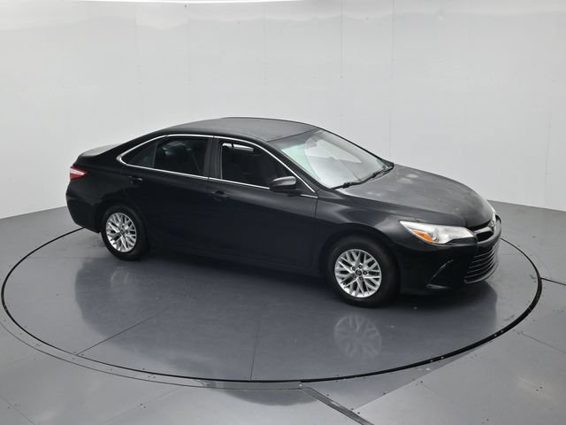 Used 2017 Toyota Camry LE FWD image 42