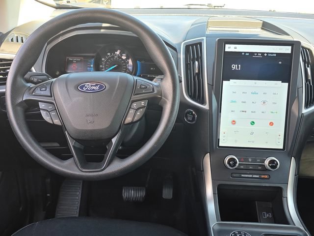 Certified 2023 Ford Edge SE w/ Black Appearance Package AWD/4WD image 12