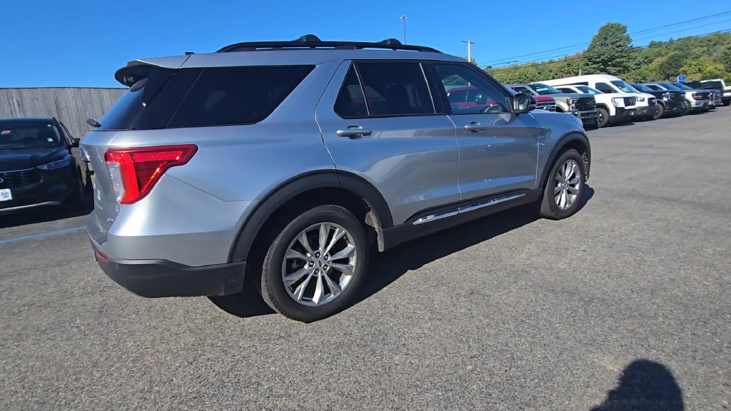 Certified 2024 Ford Explorer XLT w/ Equipment Group 202A AWD/4WD image 20