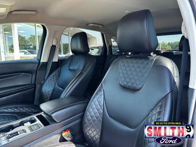 Certified 2024 Ford Edge Titanium AWD/4WD image 19