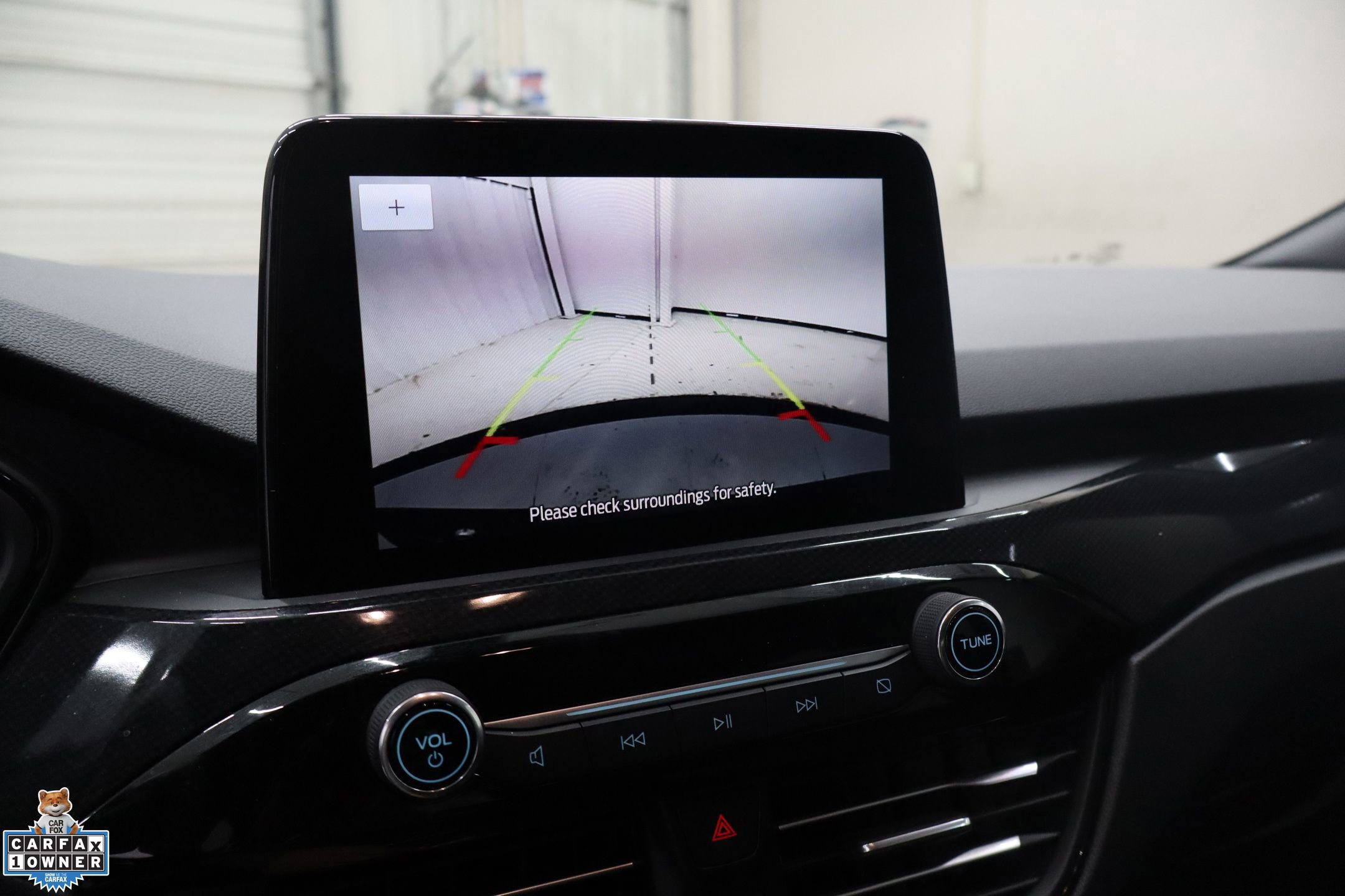 Certified 2025 Ford Escape ST-Line image 29