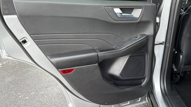 Certified 2024 Ford Escape Platinum AWD/4WD image 21