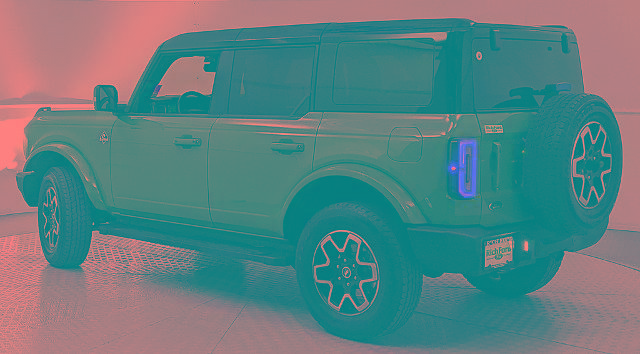 Certified 2024 Ford Bronco Outer Banks AWD/4WD image 4