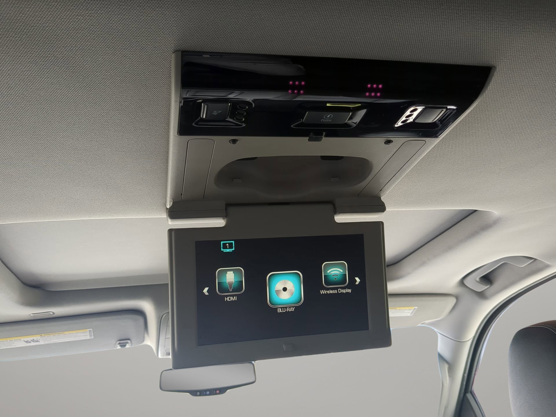 Used 2019 GMC Yukon SLT w/ Open Road Package image 47