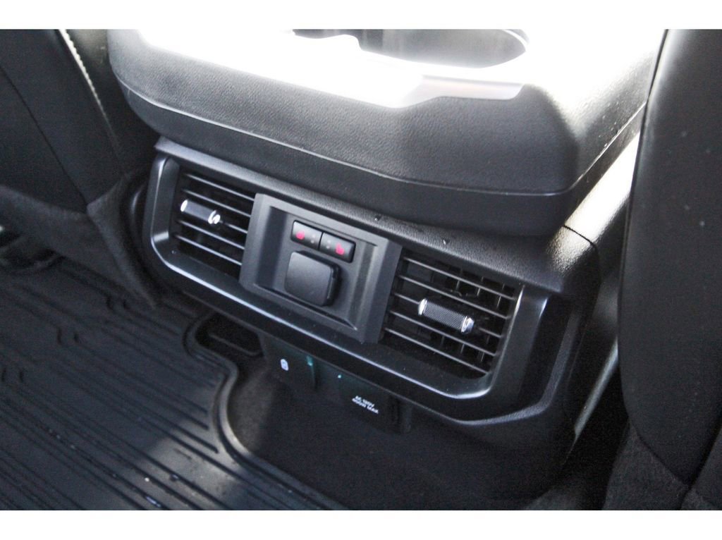 Certified 2023 Ford F150 Raptor w/ Raptor Carbon Fiber Package image 11