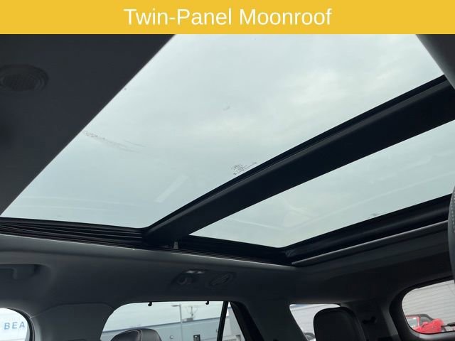 Certified 2023 Ford Explorer Limited w/ Limited Technology Package image 9