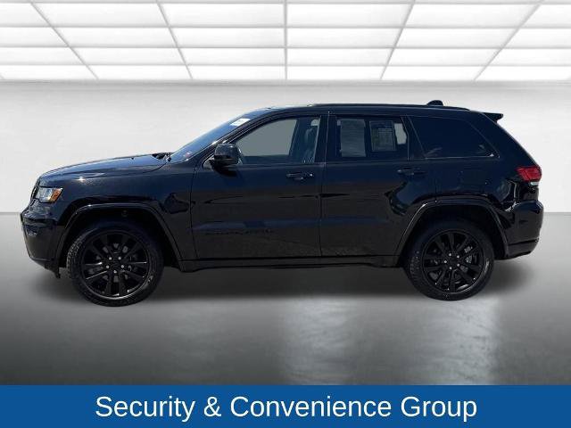 Used 2018 Jeep Grand Cherokee Altitude AWD/4WD image 8