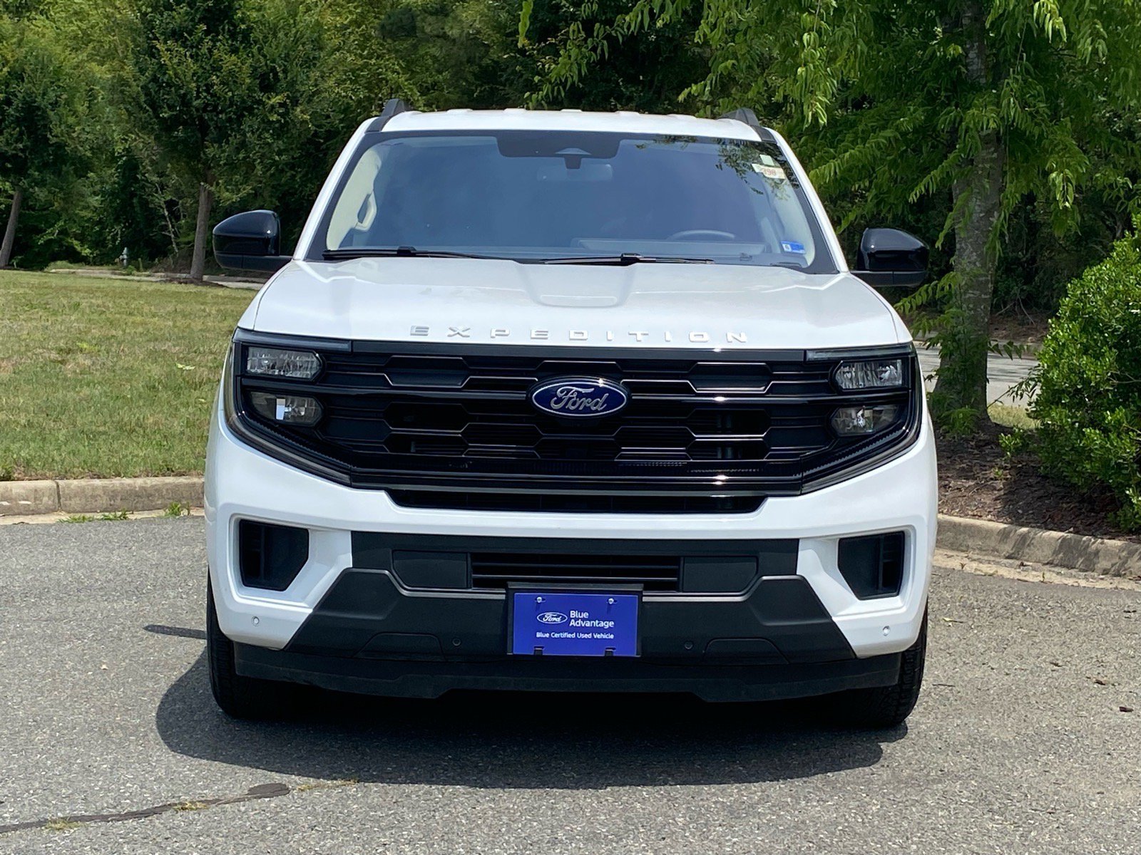 Certified 2025 Ford Expedition Active AWD/4WD image 7