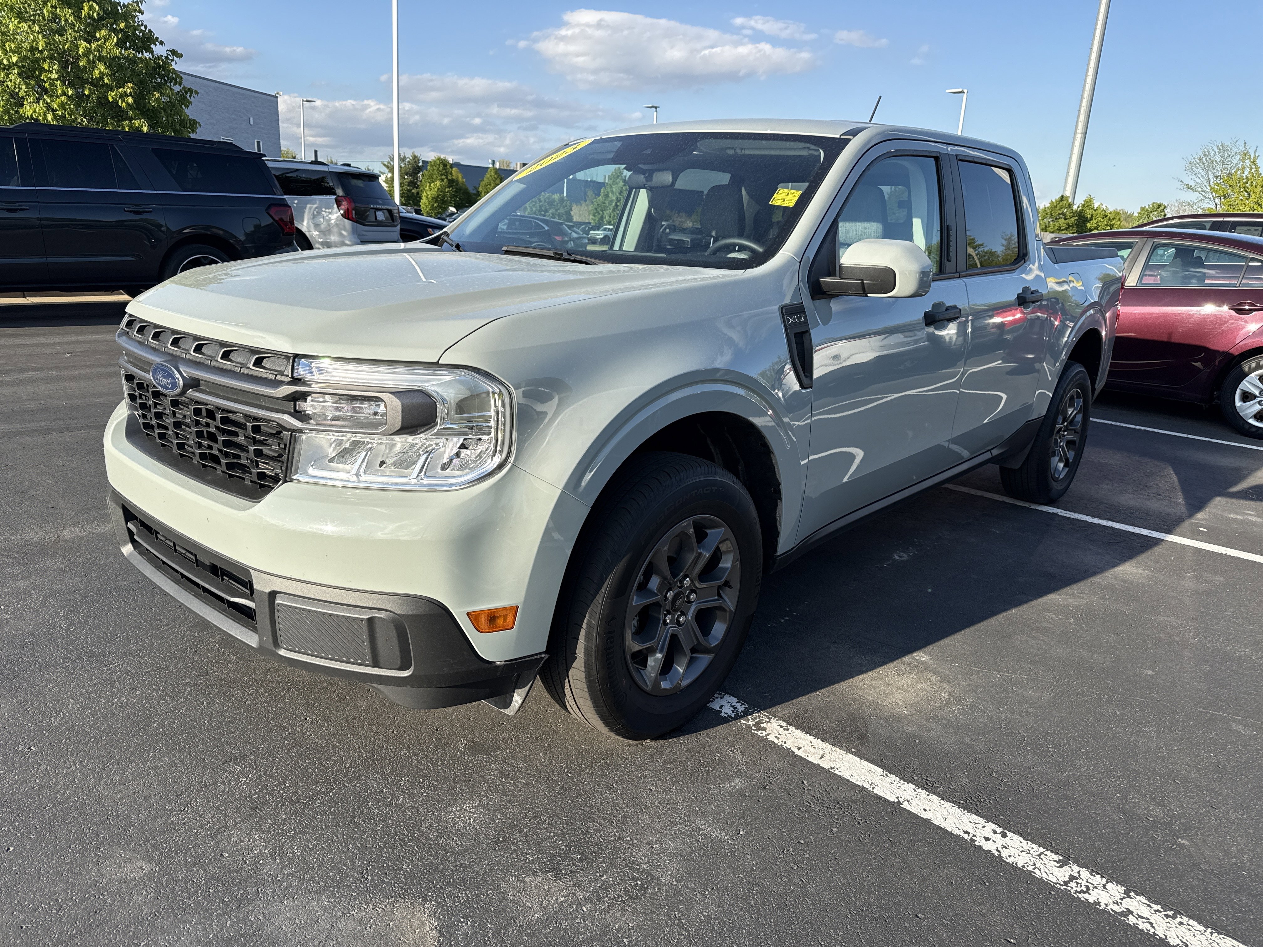 Certified 2023 Ford Maverick XLT w/ XLT Luxury Package FWD image 2