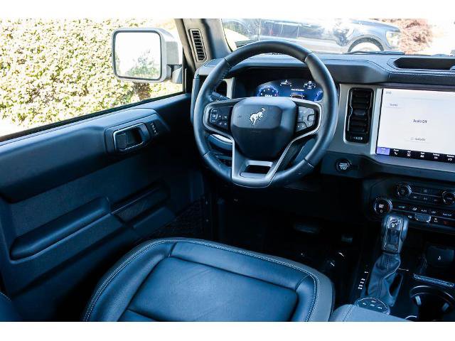 Certified 2025 Ford Bronco Outer Banks AWD/4WD image 12