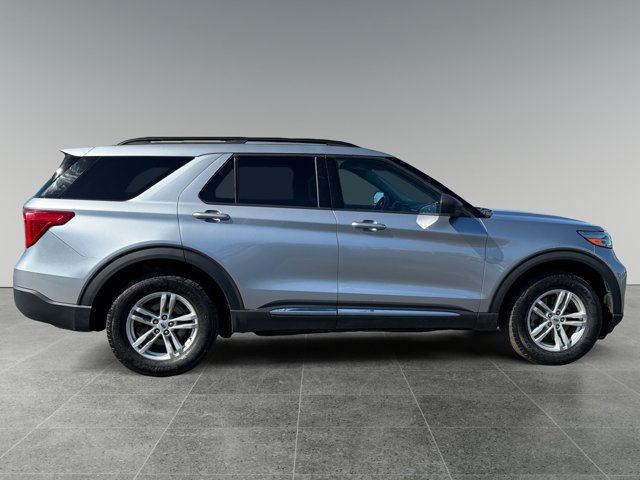 Certified 2022 Ford Explorer XLT AWD/4WD image 7