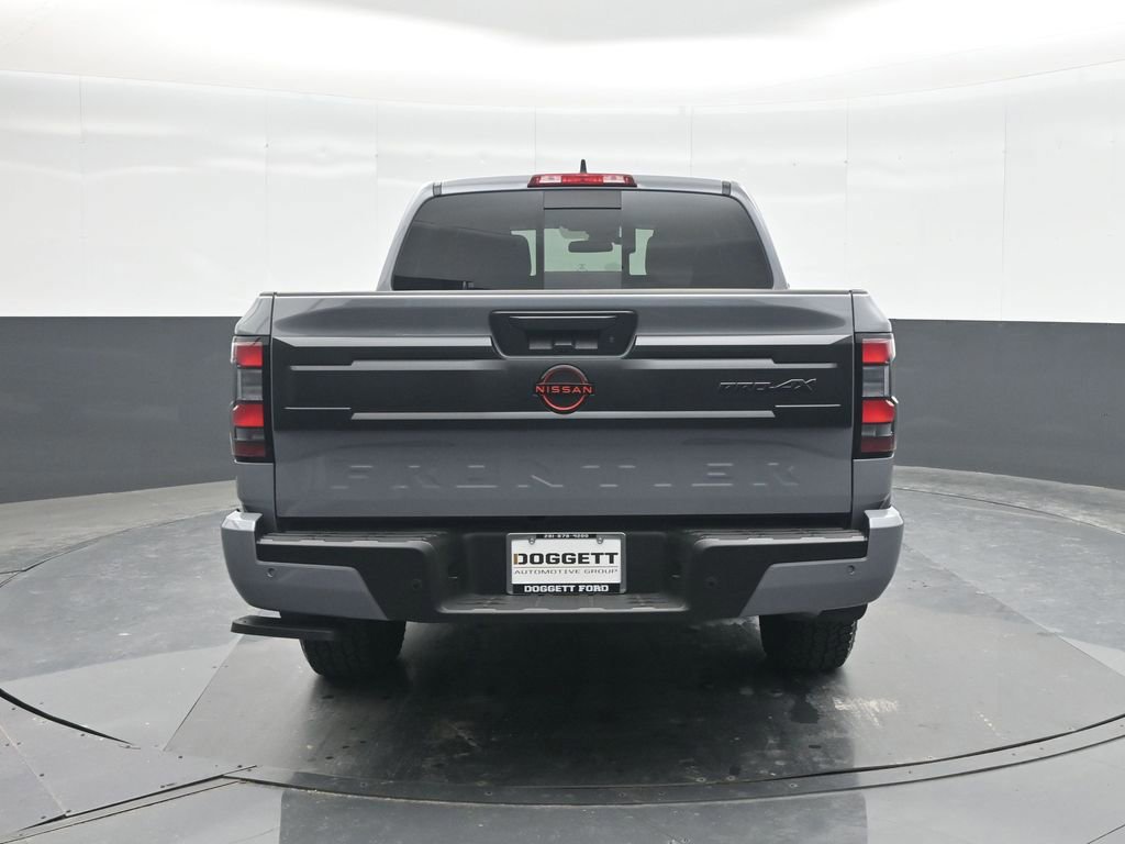 Used 2025 Nissan Frontier PRO-4X image 6