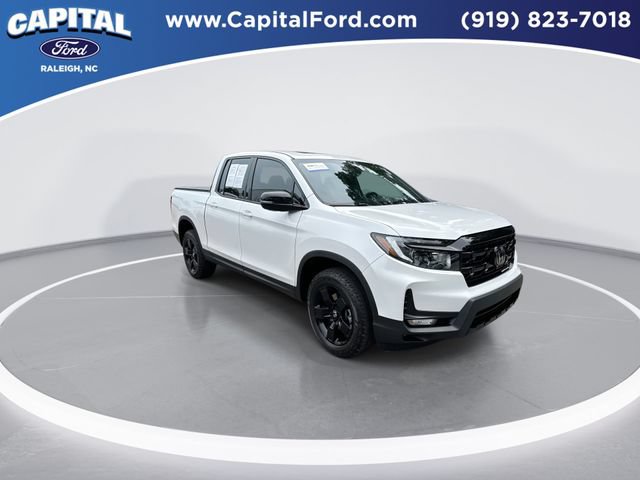 Used 2026 Honda Ridgeline Black Edition image 2