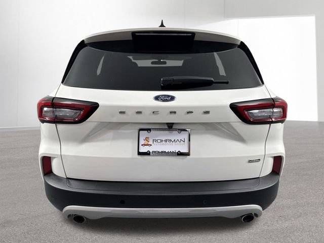 Certified 2023 Ford Escape SE FWD image 32
