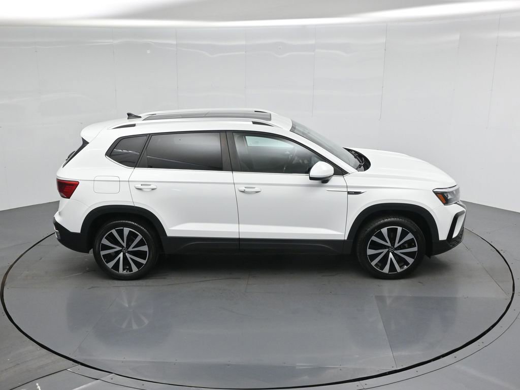 Used 2022 Volkswagen Taos SE FWD image 35