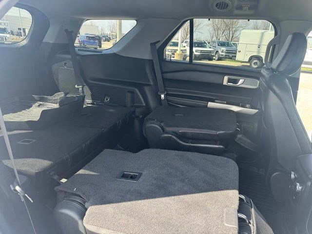 Certified 2020 Ford Explorer Limited w/ Class III Trailer Tow Package image 35