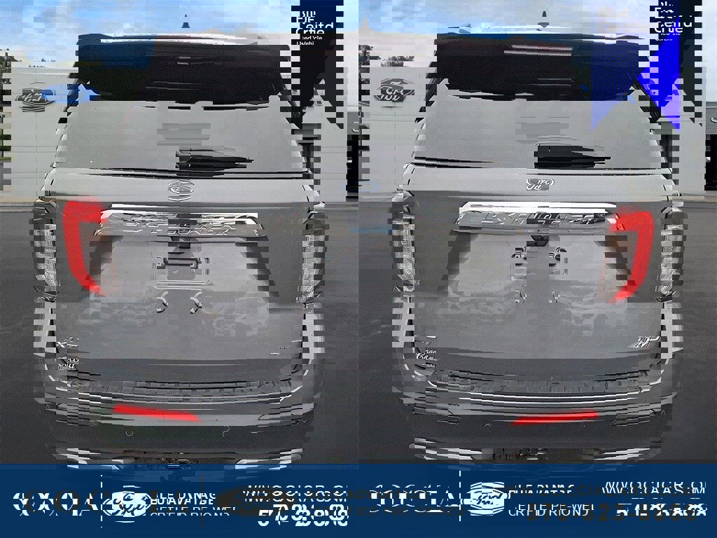 Certified 2023 Ford Explorer XLT w/ Equipment Group 202A image 4