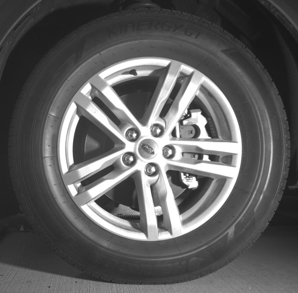 Certified 2023 Ford Explorer XLT RWD image 11