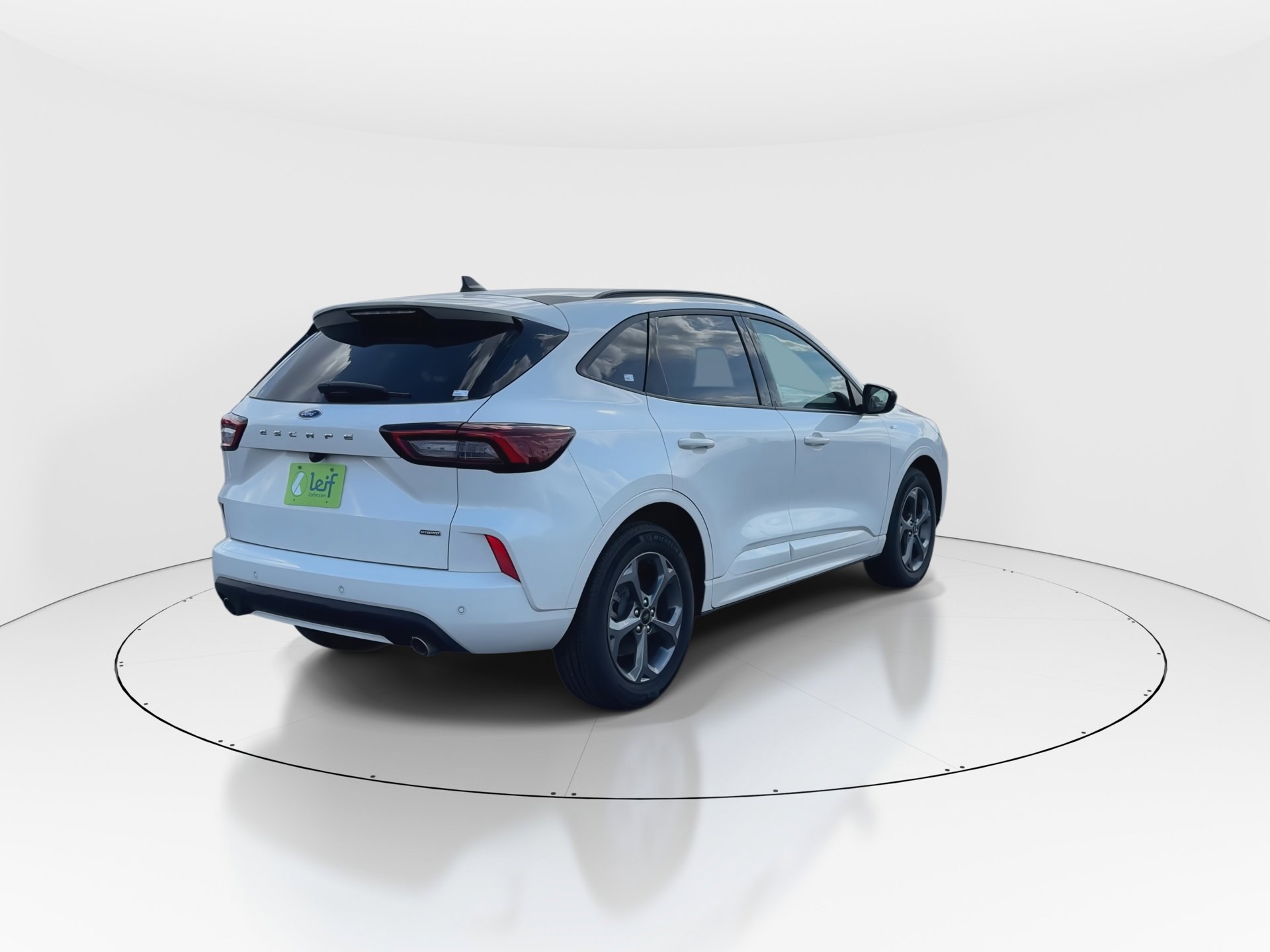 Certified 2024 Ford Escape ST-Line w/ Equipment Group 301A image 5