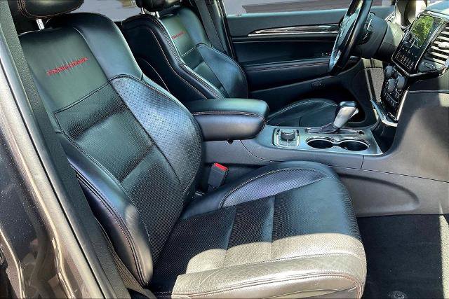 Used 2020 Jeep Grand Cherokee Trailhawk w/ Trailhawk Luxury Group AWD/4WD image 29