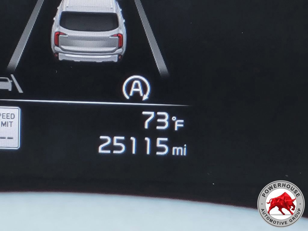 Used 2024 Kia Telluride EX w/ EX Captain's Chair Package image 38