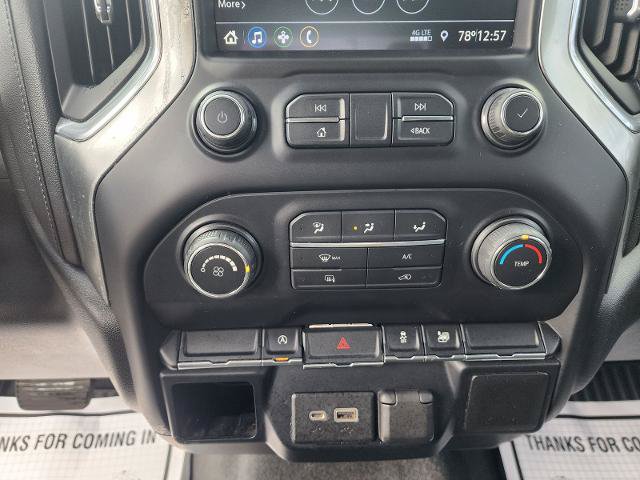 Used 2020 Chevrolet Silverado 1500 LT AWD/4WD image 14