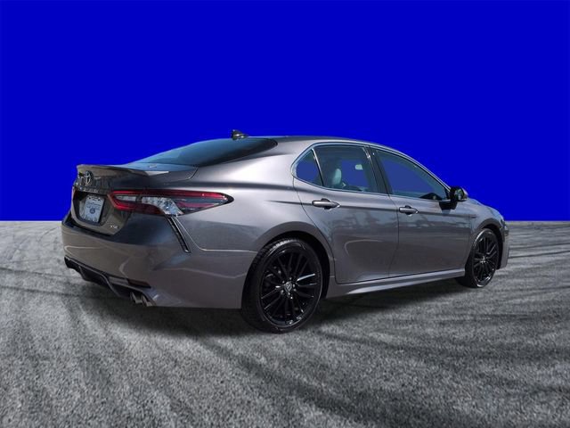 Used 2021 Toyota Camry XSE image 5