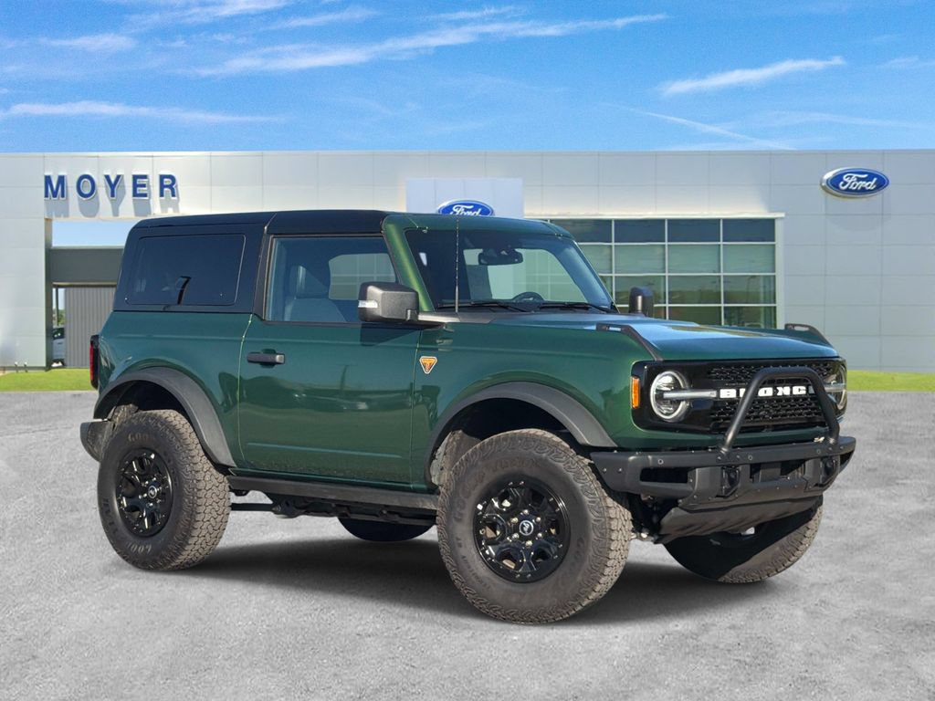 Certified 2025 Ford Bronco Badlands AWD/4WD image 1