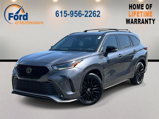 Used 2023 Toyota Highlander XSE FWD image 1