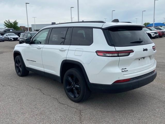Used 2024 Jeep Grand Cherokee L Altitude AWD/4WD image 4