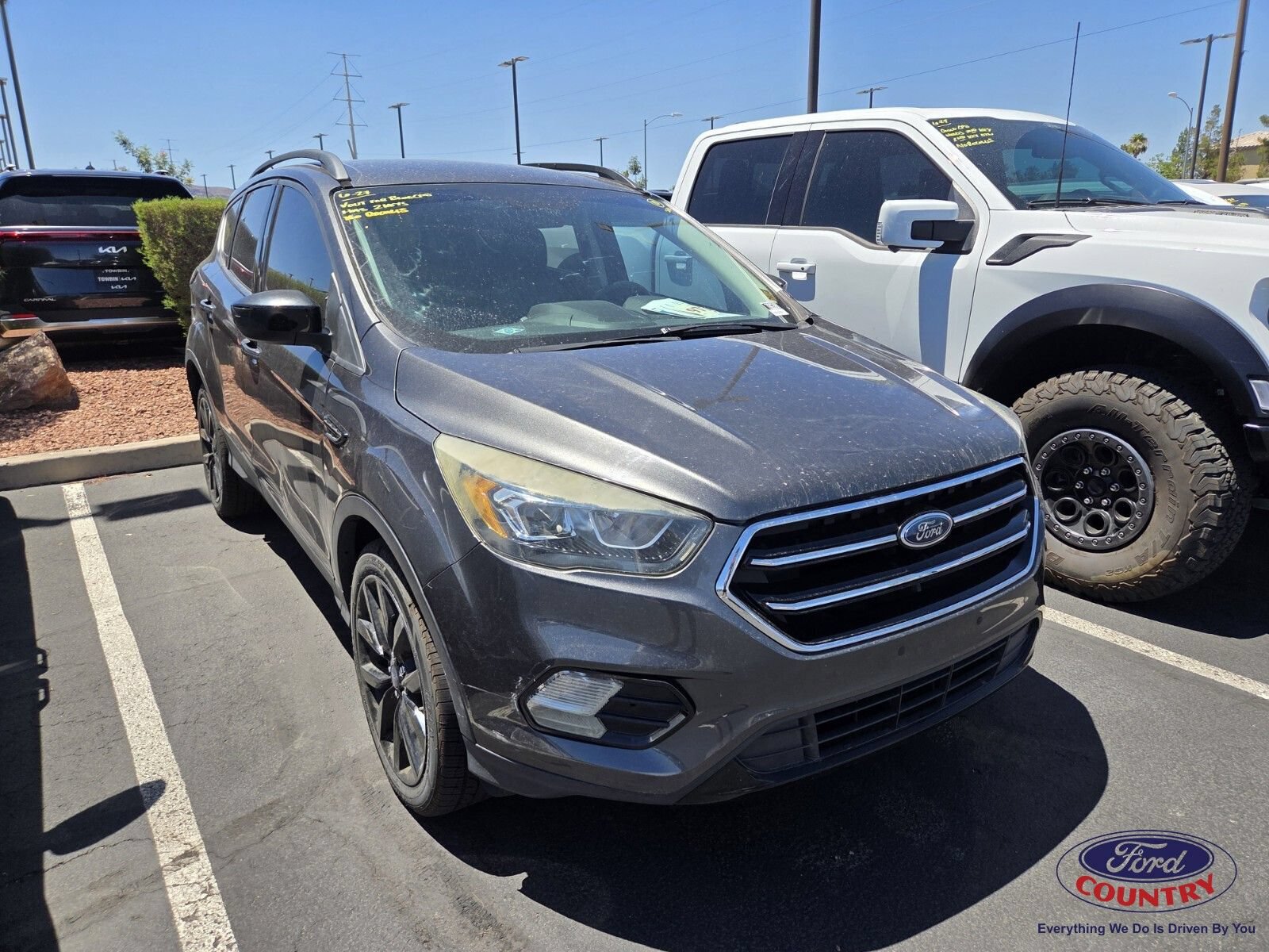 Certified 2018 Ford Escape SE w/ SE Sport Appearance Package FWD image 1