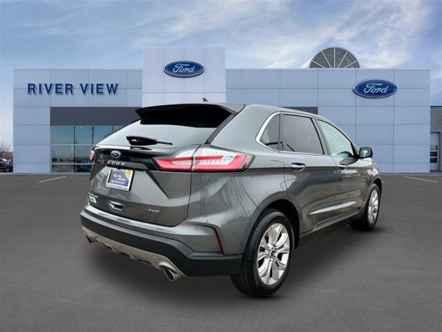 Certified 2022 Ford Edge Titanium image 4
