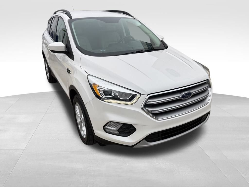 Certified 2017 Ford Escape SE w/ SE Leather Comfort Package AWD/4WD image 2