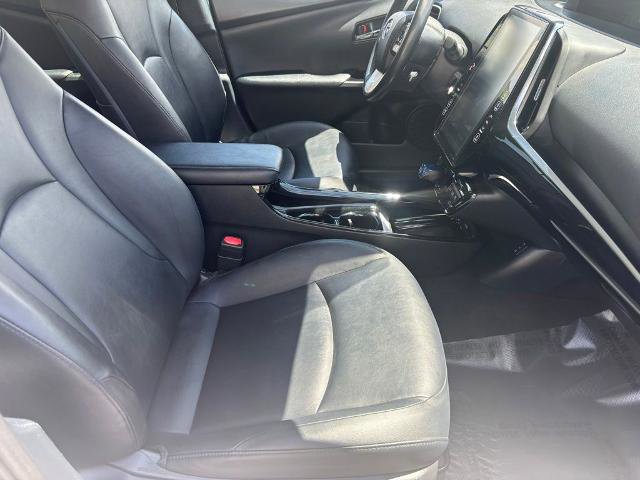 Used 2018 Toyota Prius Prime Premium FWD image 30