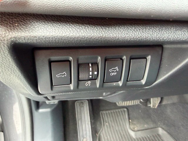 Used 2020 Subaru Outback Limited XT w/ Popular Package #2 AWD/4WD image 8