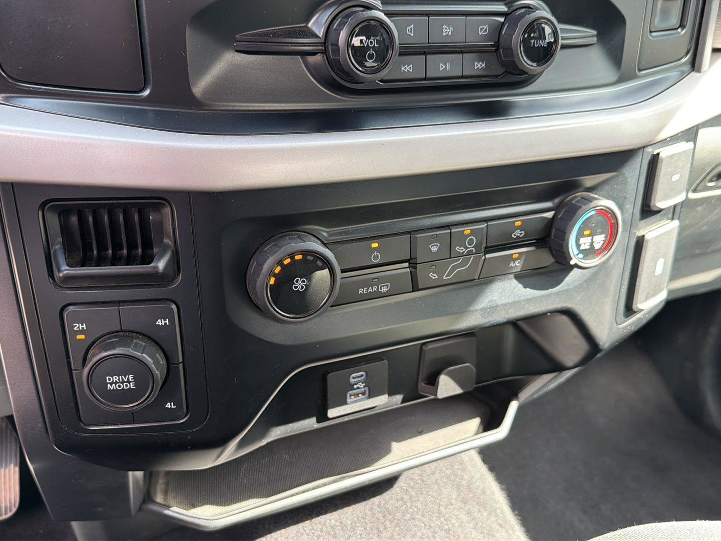 Certified 2023 Ford F150 XLT AWD/4WD image 26