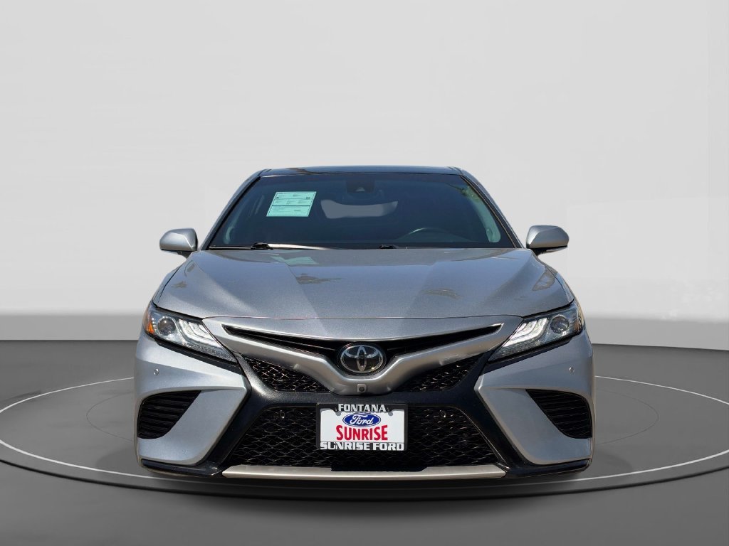 Used 2018 Toyota Camry XSE w/ Driver Assist Package FWD image 3